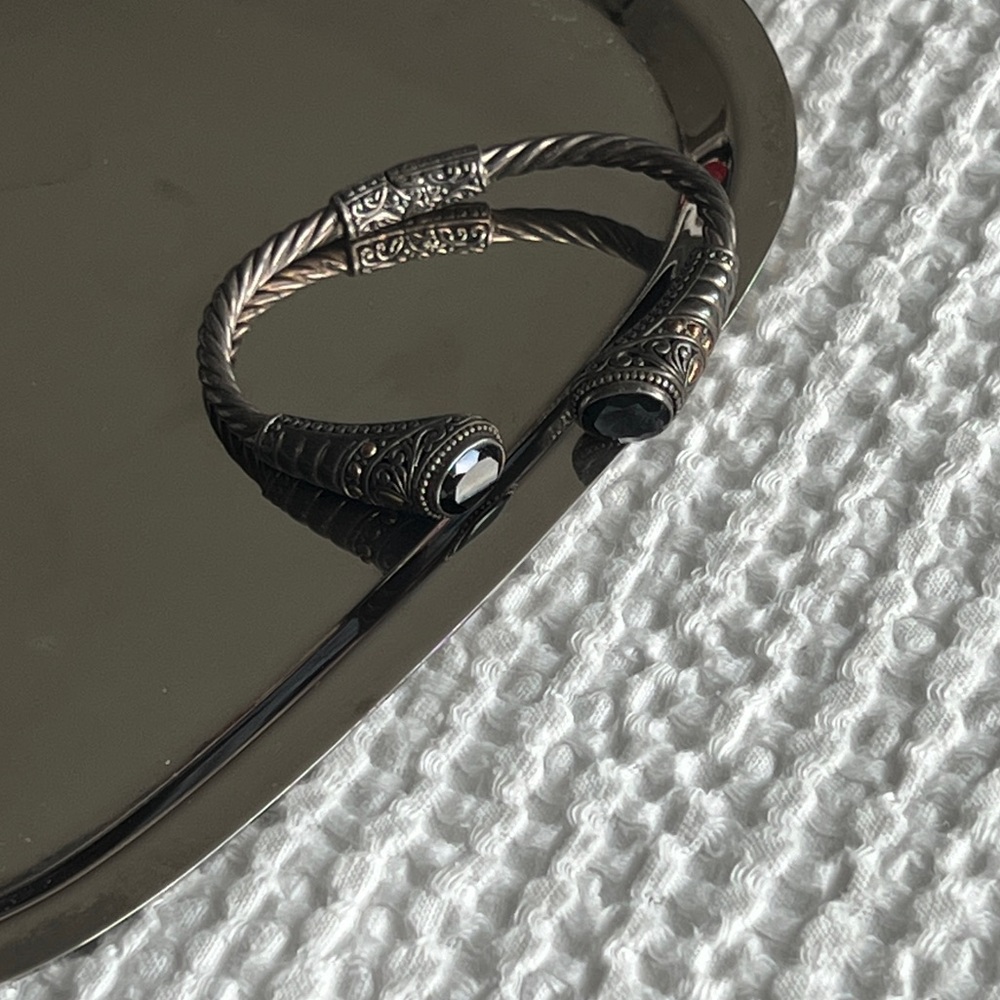 Twist rope bracelet